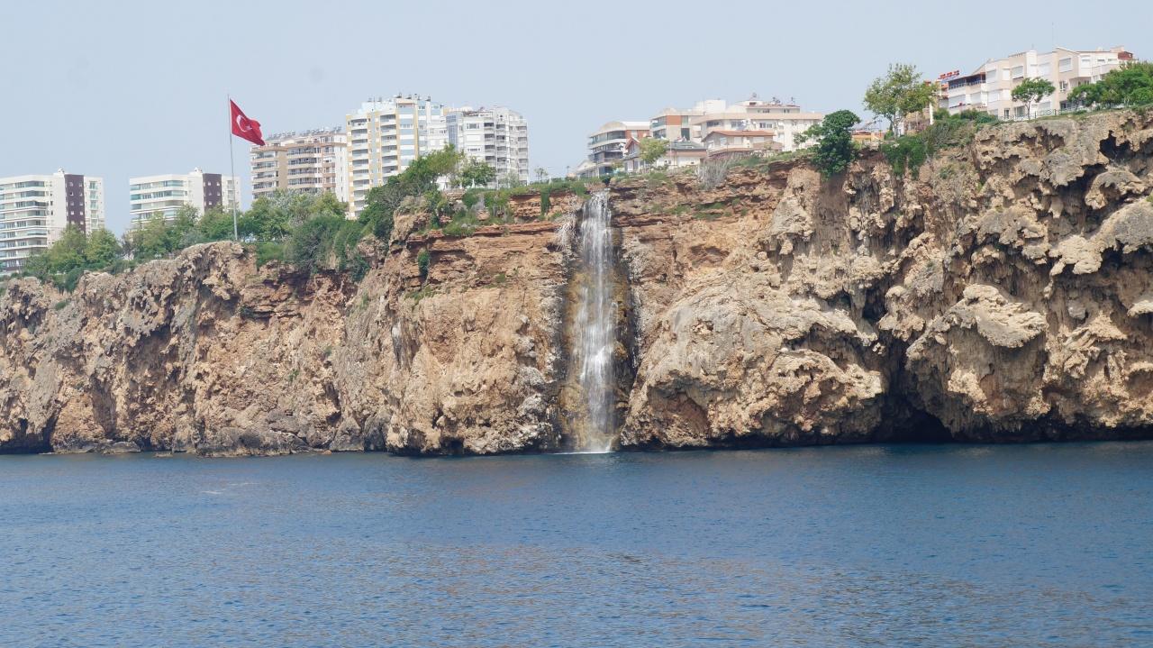 Водопад в Анталье Водопад в Анталье