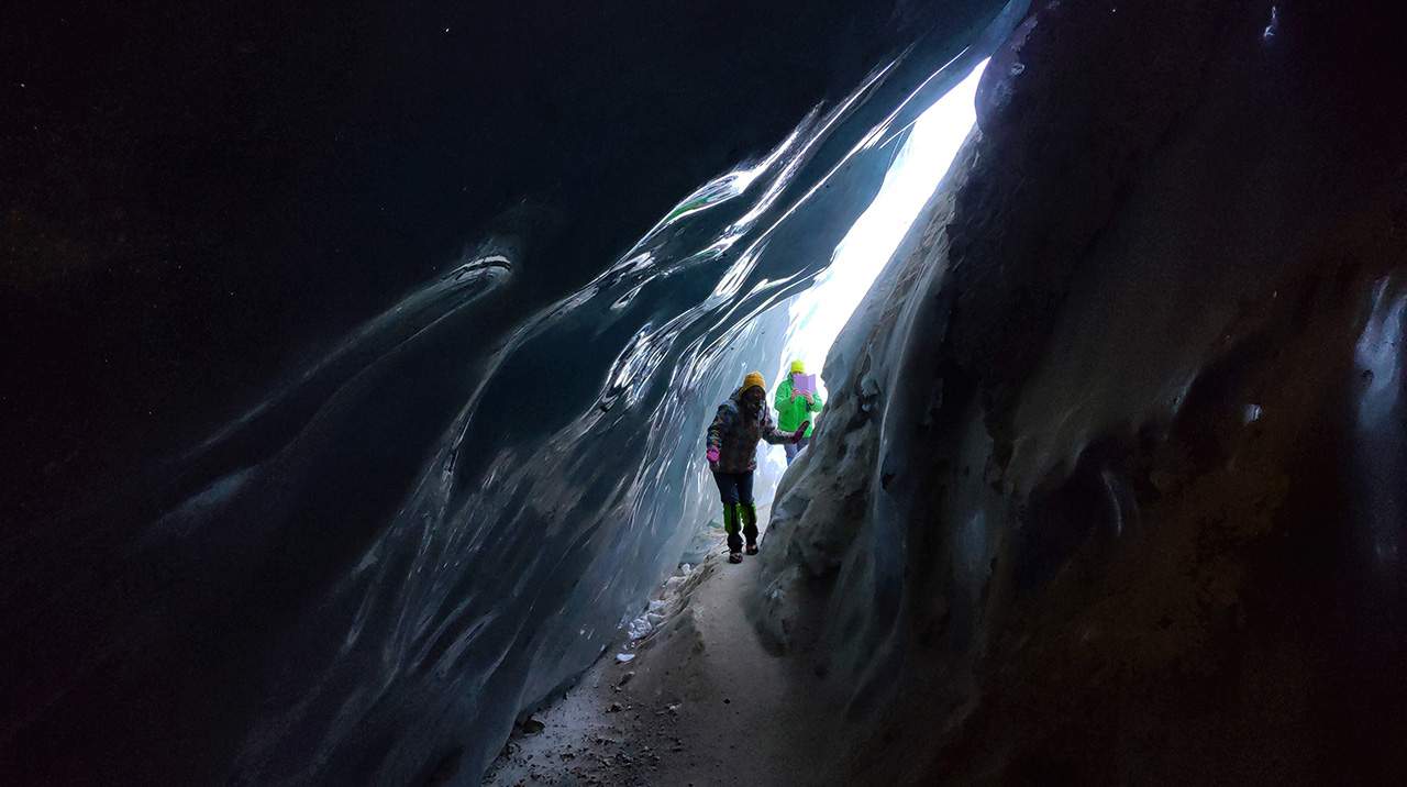 cave 4